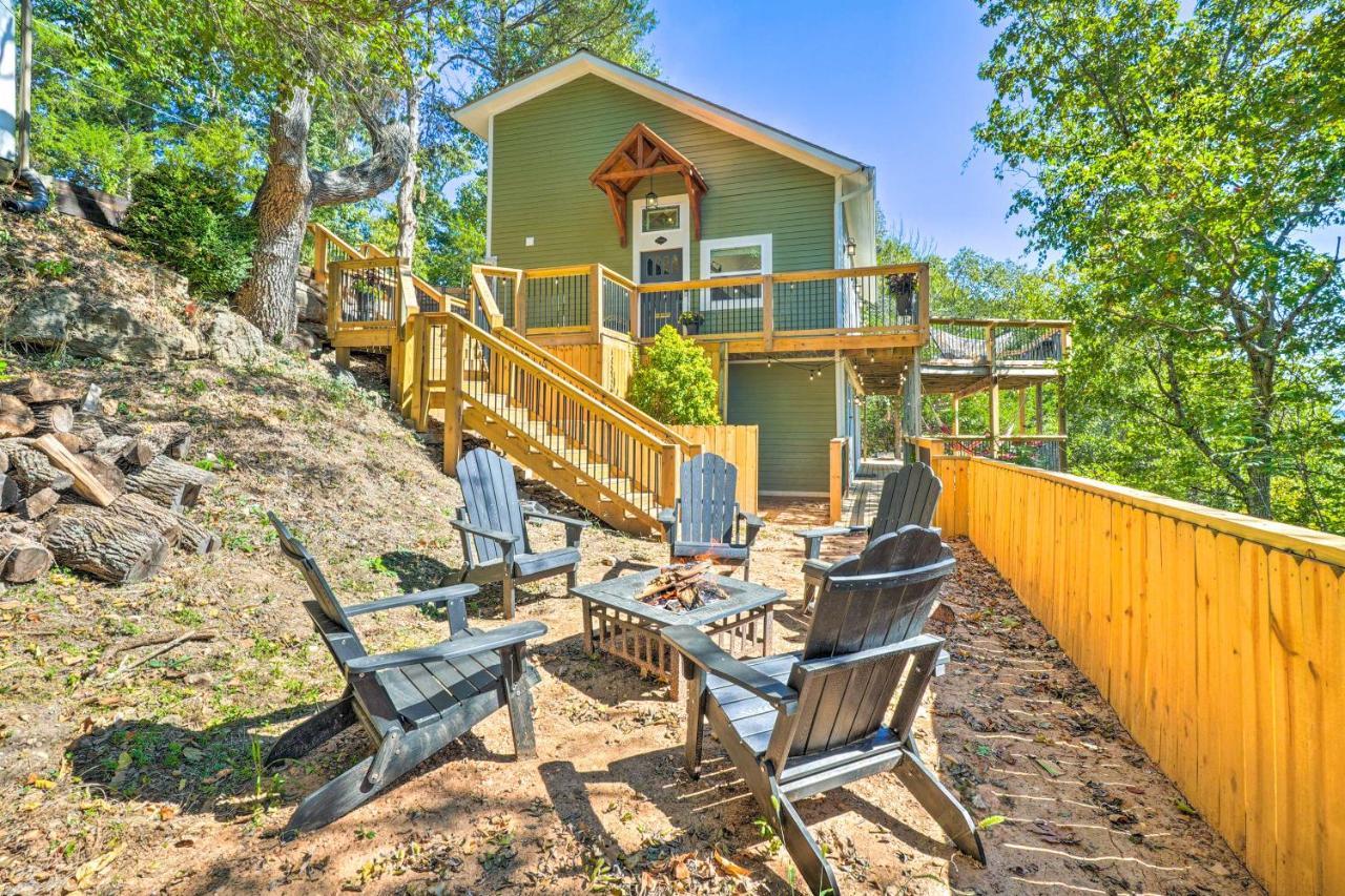 Вилла Colorful Golden Getaway With Panoramic Views! Экстерьер фото